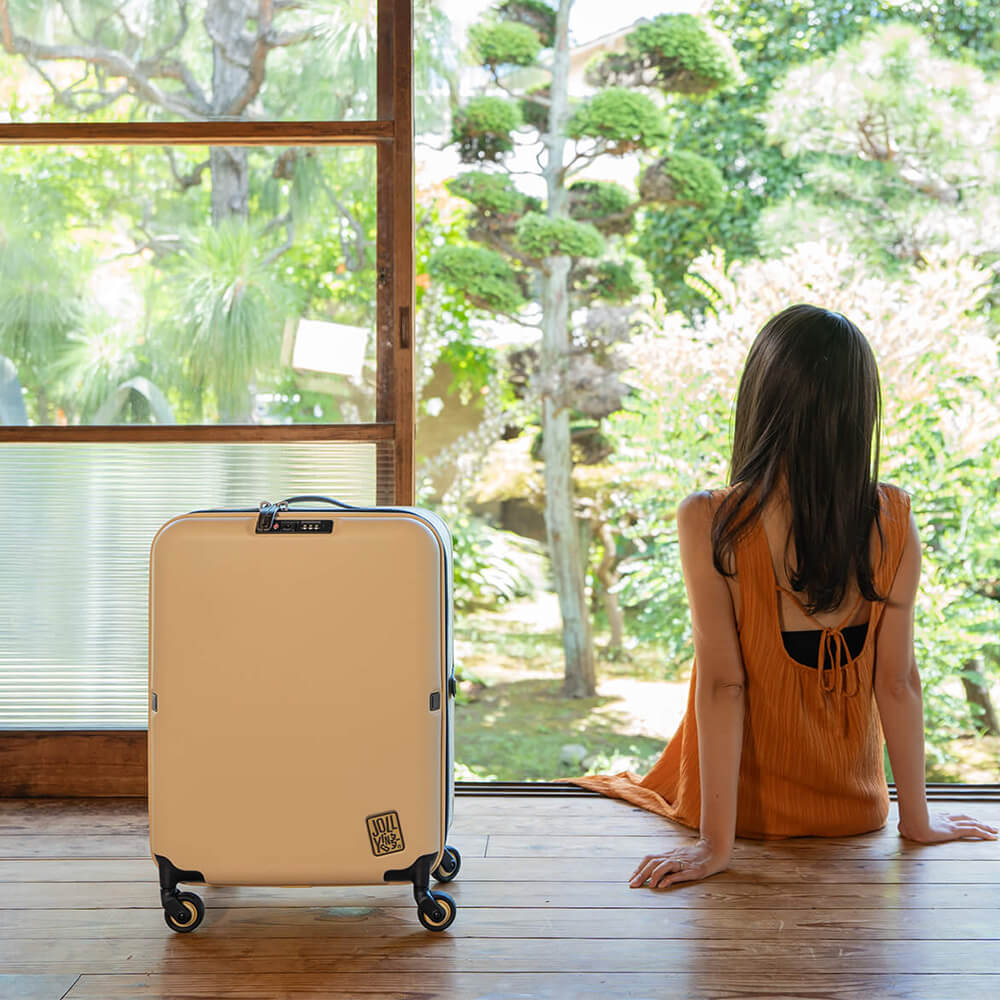 PEBBLE 20インチLite 折り畳み式スーツケース（35L）